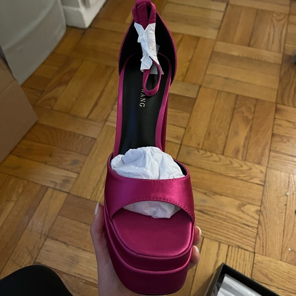 Pink Platform Heels - Picture 4 of 5